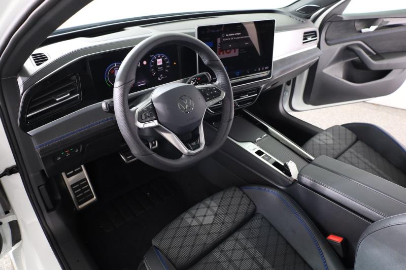 VW Passat Variant Sport eHybrid 150kW