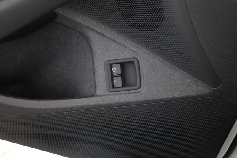 VW Passat Variant Sport eHybrid 150kW