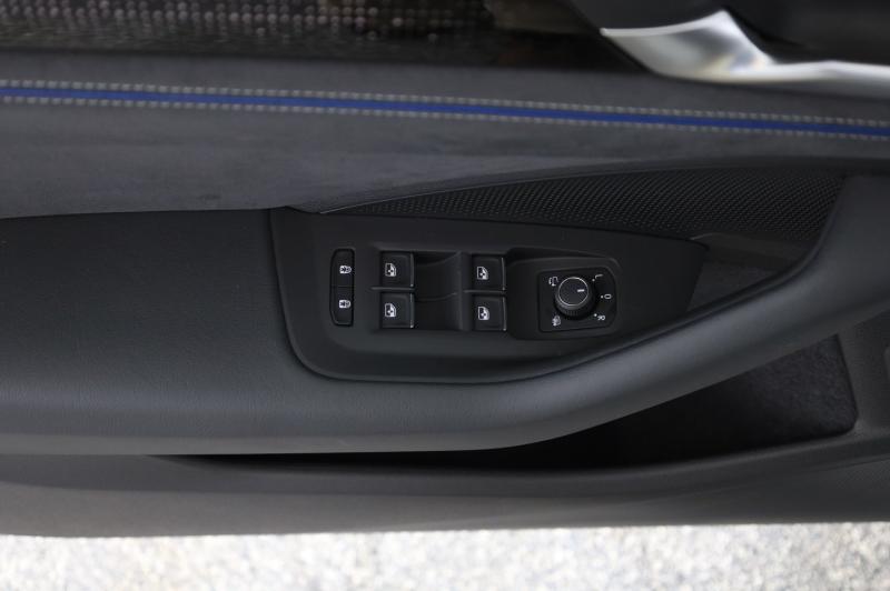 VW Passat Variant Sport eHybrid 150kW
