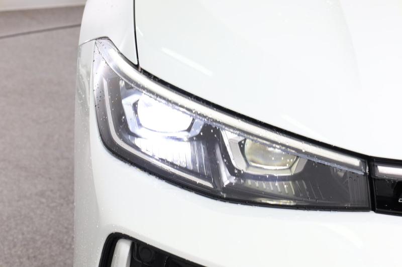 VW Passat Variant Sport eHybrid 150kW
