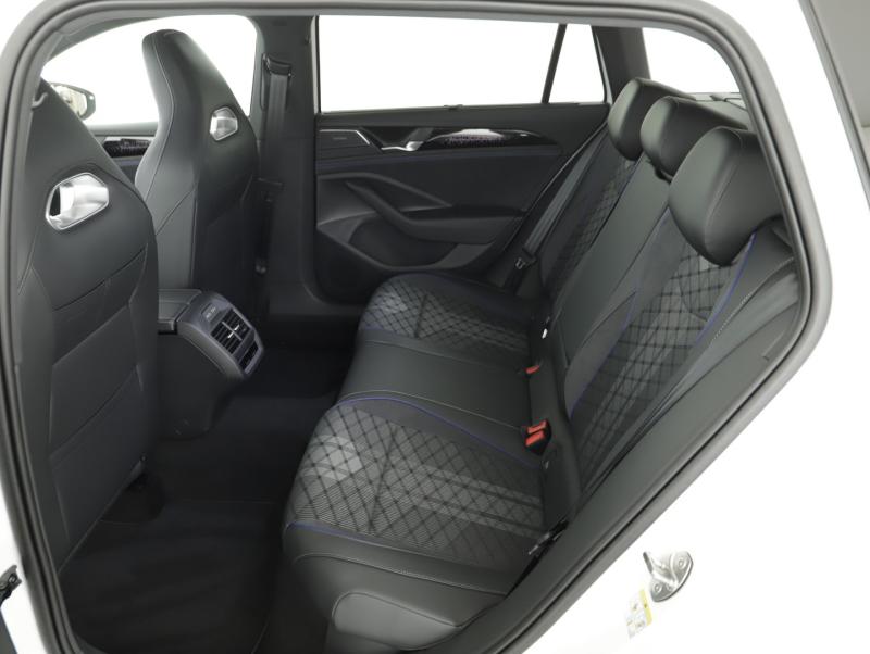 VW Passat Variant Sport eHybrid 150kW