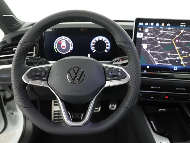 VW Passat Variant Sport eHybrid 150kW