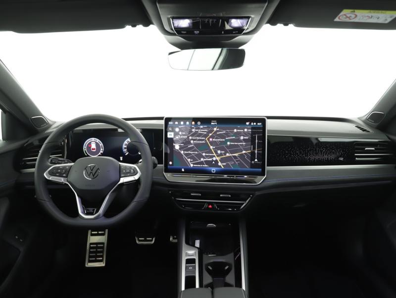 VW Passat Variant Sport eHybrid 150kW