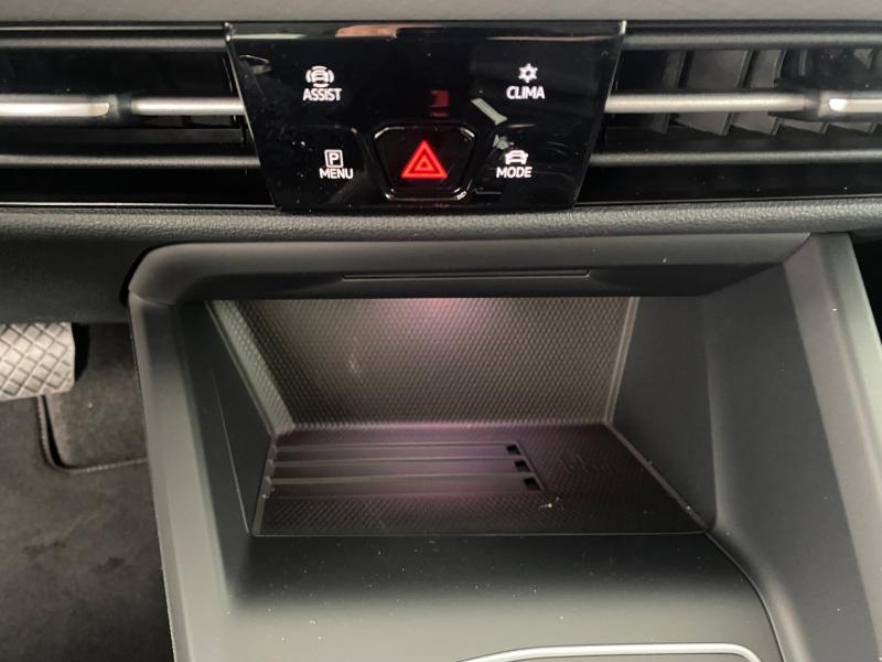 VW Golf Variant Business TDI DSG