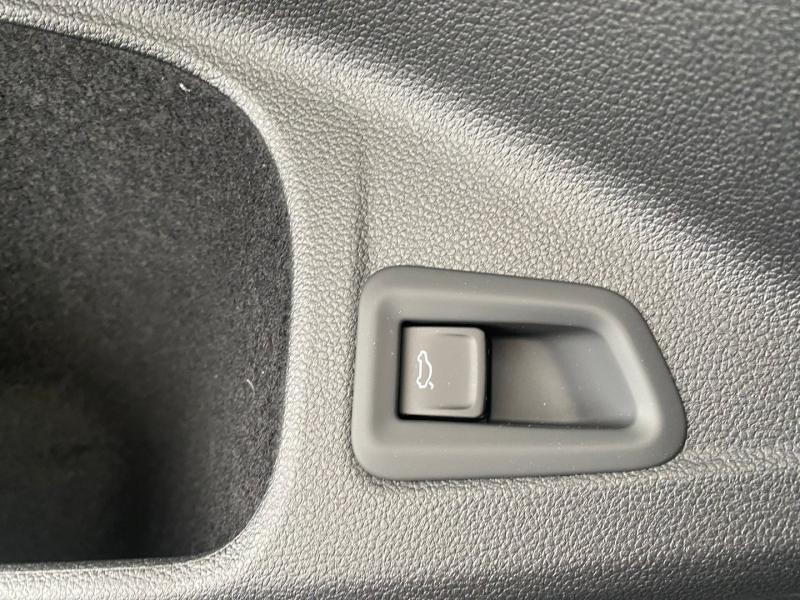 VW Golf Variant Business TDI DSG