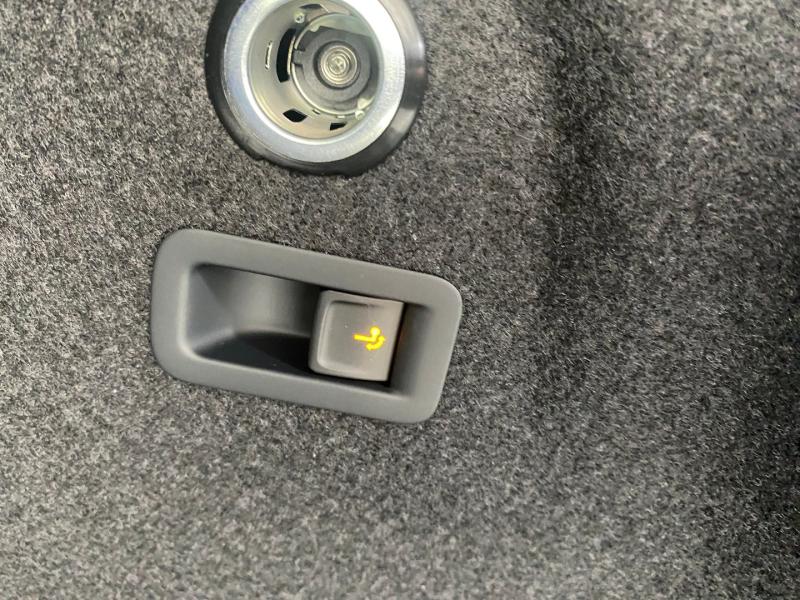 VW Golf Variant Business TDI DSG