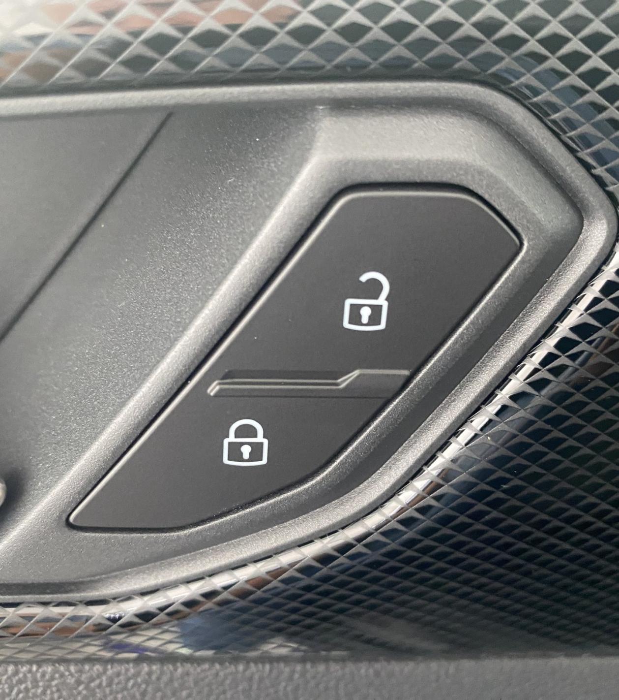 VW T-Cross Friends TSI