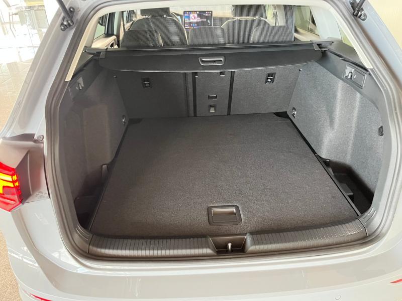 VW Golf Variant Life TSI