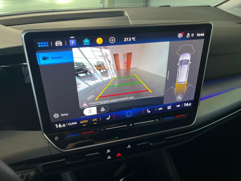 VW Golf Variant Life TSI