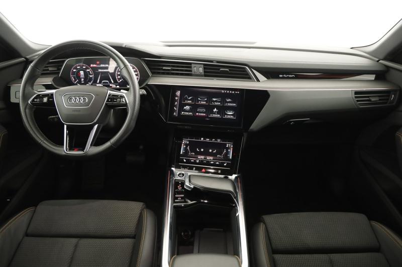 Audi e-tron 55 quattro 300 kW S line