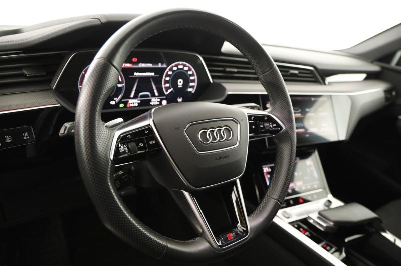 Audi e-tron 55 quattro 300 kW S line