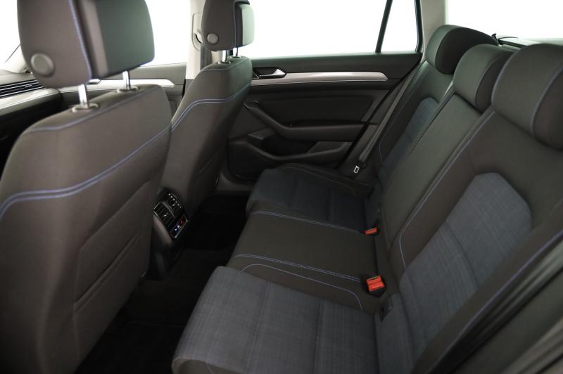 VW Passat GTE Variant