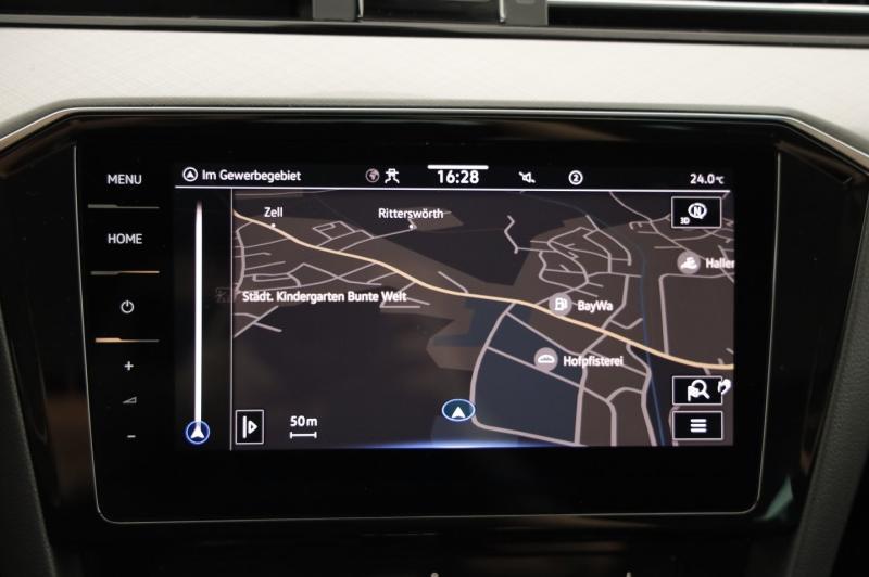 VW Passat GTE Variant