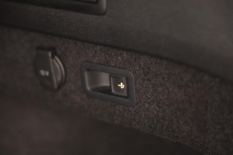 VW Passat GTE Variant