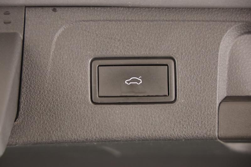 VW Passat GTE Variant