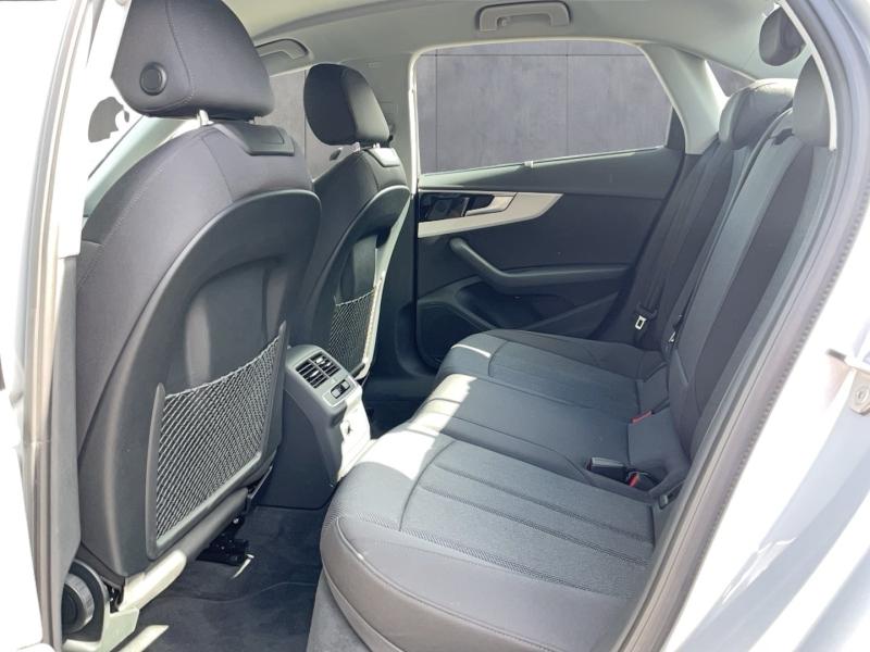 Audi A4 Limousine 30 TDI