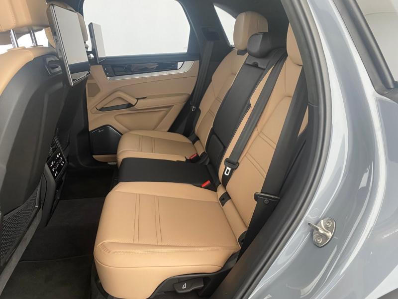 Porsche Cayenne Turbo E-Hybrid