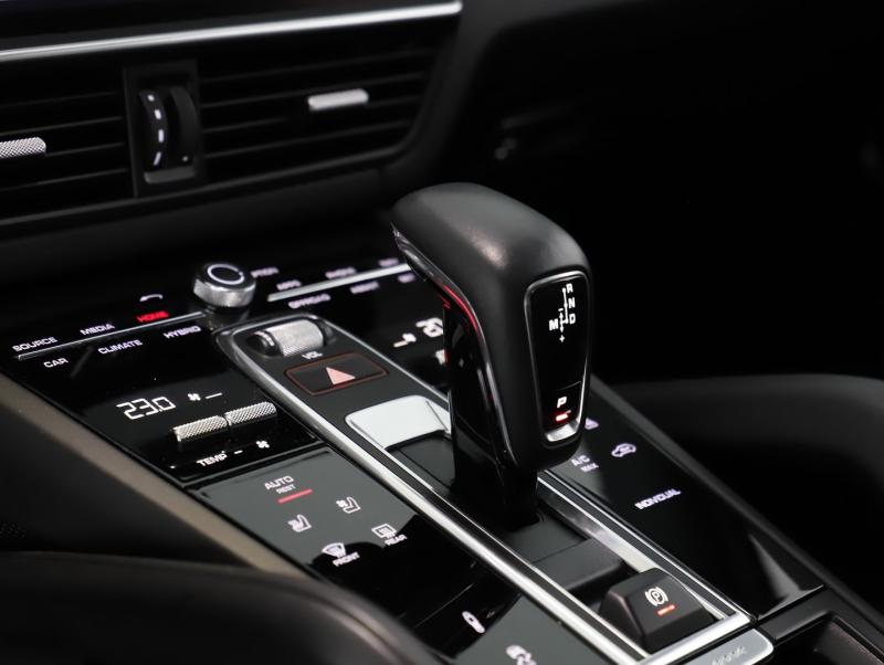 Porsche Cayenne E-Hybrid Coupé