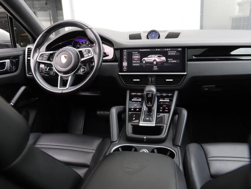 Porsche Cayenne E-Hybrid Coupé