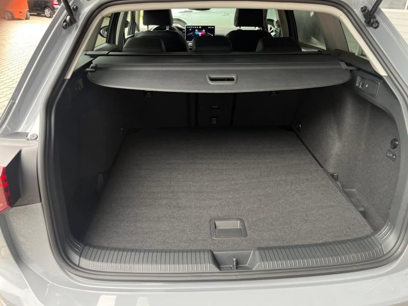 VW Golf Variant Life TSI