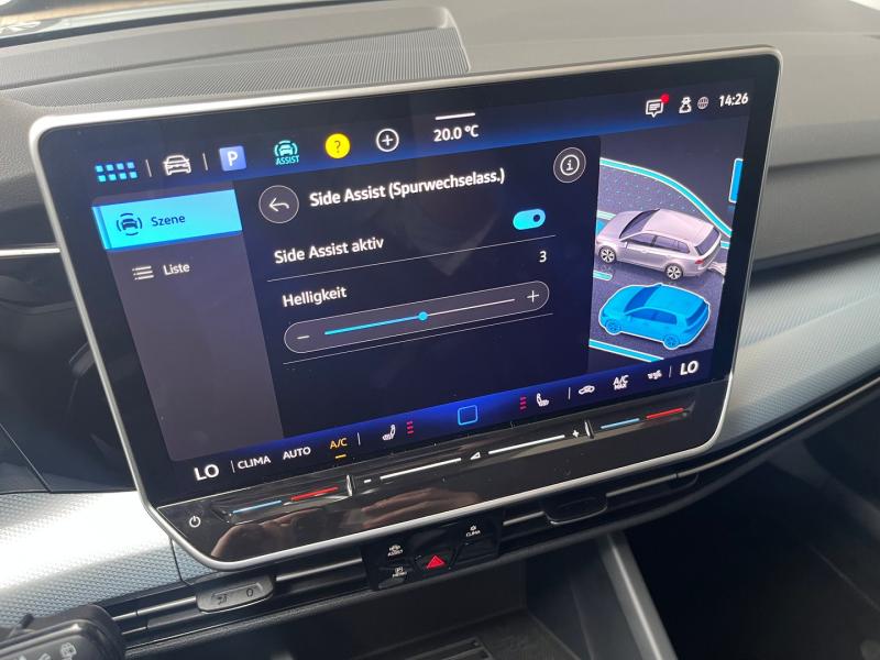 VW Golf Variant Life TSI