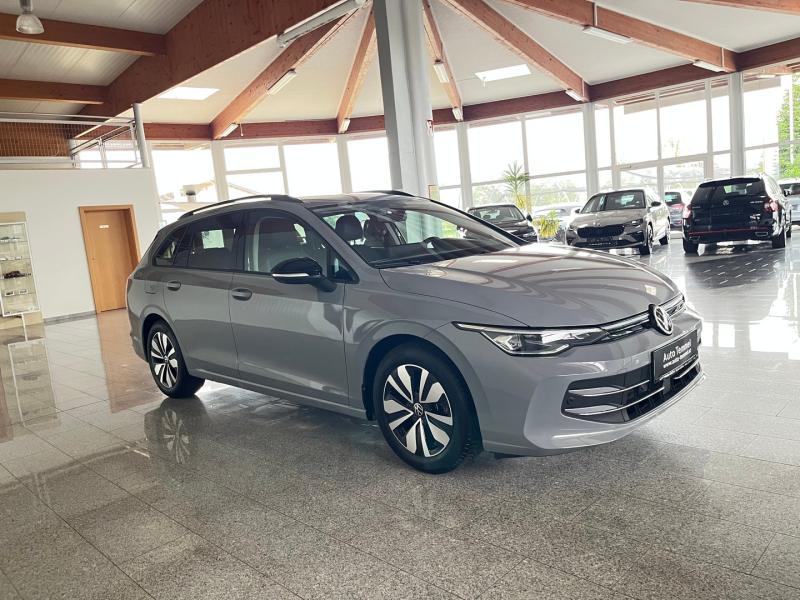 VW Golf Variant Life TSI