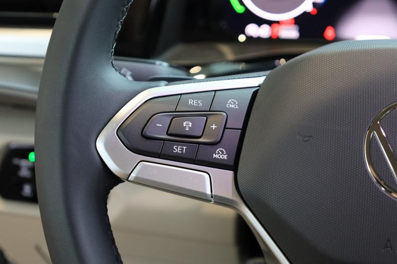 VW Multivan Business ÜH eHybrid 180 kW 4M