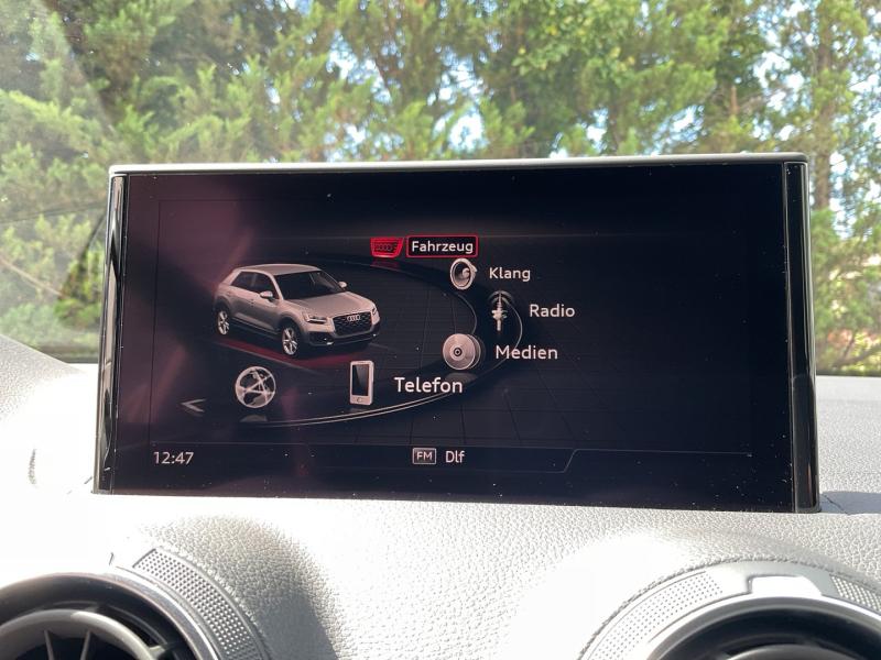 Audi Q2 35 TFSI admired