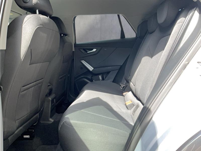 Audi Q2 35 TFSI admired