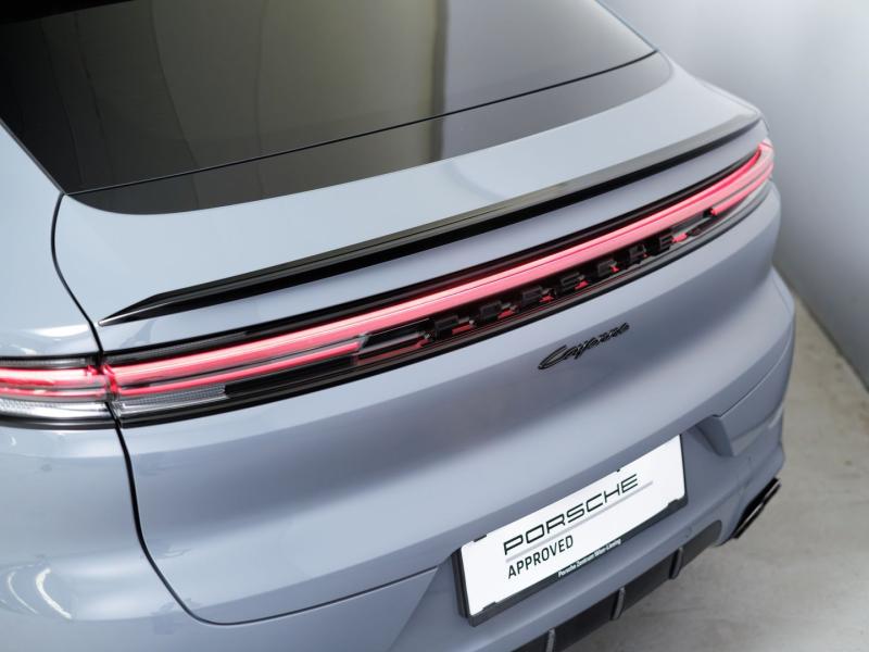 Porsche Cayenne E-Hybrid Coupé