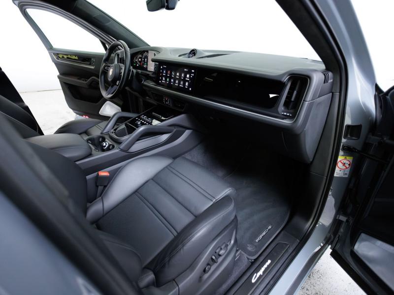 Porsche Cayenne E-Hybrid Coupé