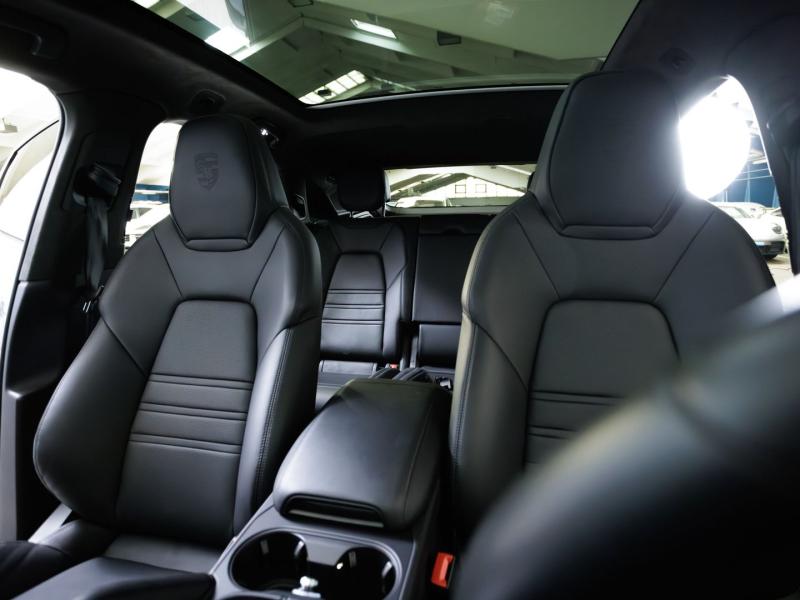 Porsche Cayenne E-Hybrid Coupé