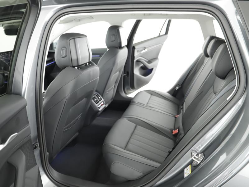 Škoda Superb Combi 4x4 Selection TDI DSG
