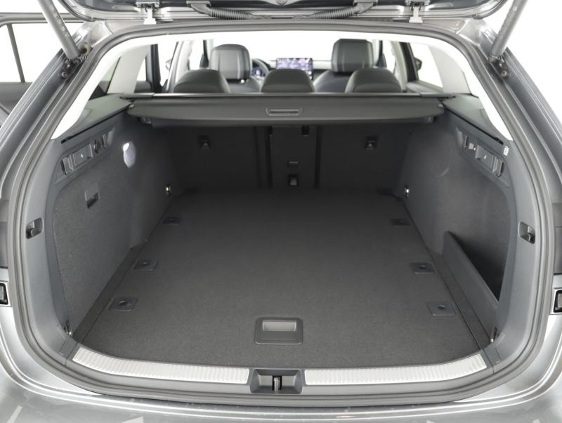 Škoda Superb Combi 4x4 Selection TDI DSG