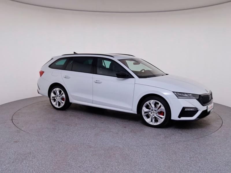 Škoda OCTAVIA Combi RS iV 245 DSG