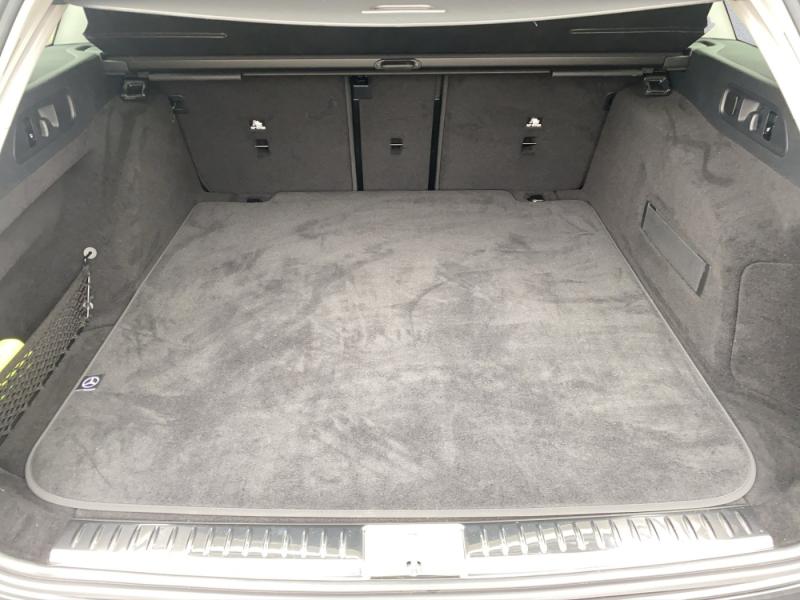 MERCEDES-BENZ E 220 d 4MATIC T-Modell