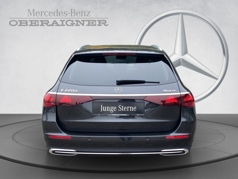 MERCEDES-BENZ E 220 d 4MATIC T-Modell