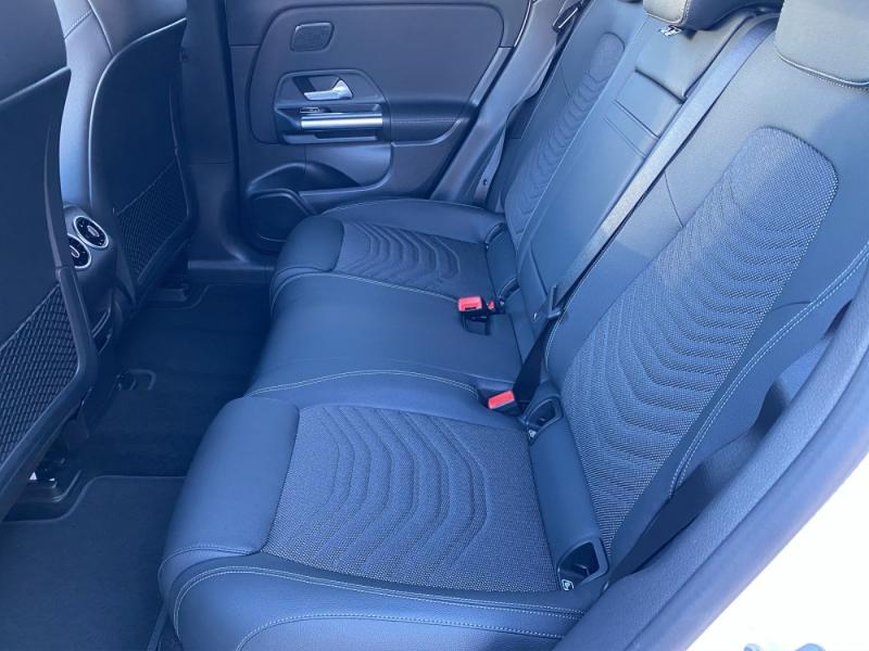 MERCEDES-BENZ EQA 250+ Österreich-Edition