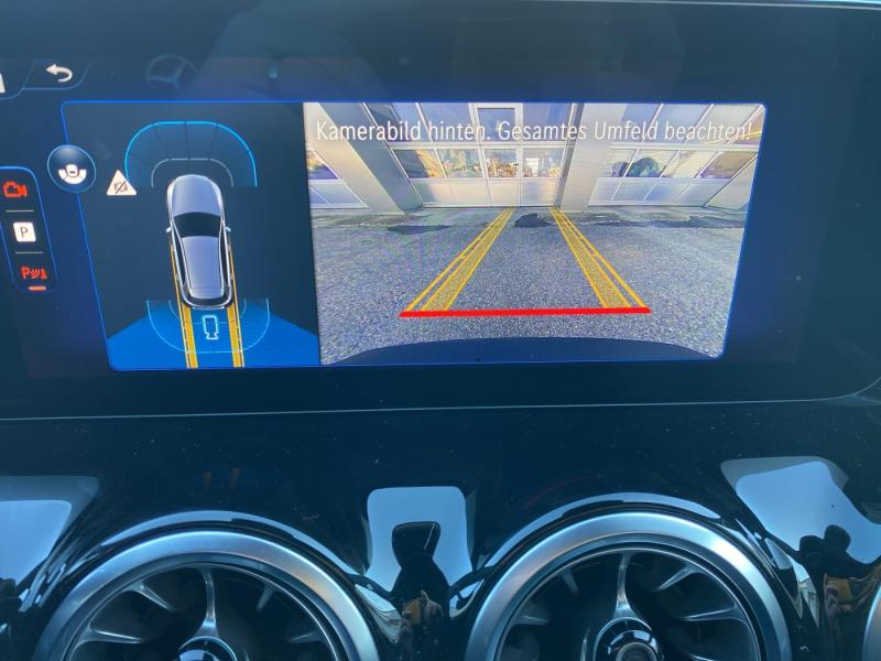 MERCEDES-BENZ EQA 250+ Österreich-Edition