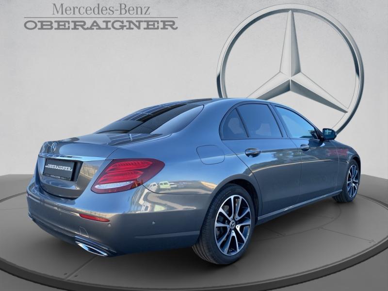 MERCEDES-BENZ E 220 d 4MATIC Limousine