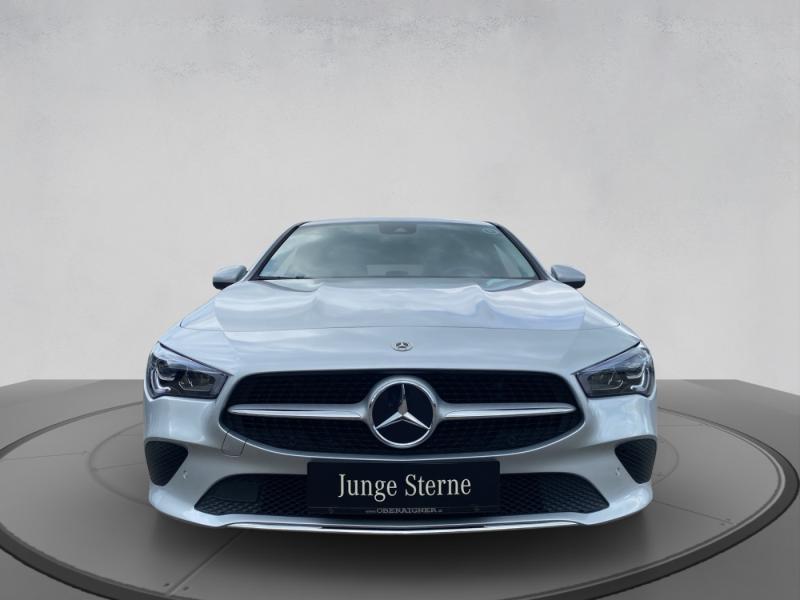 MERCEDES-BENZ CLA 200 d Shooting Brake Progressive