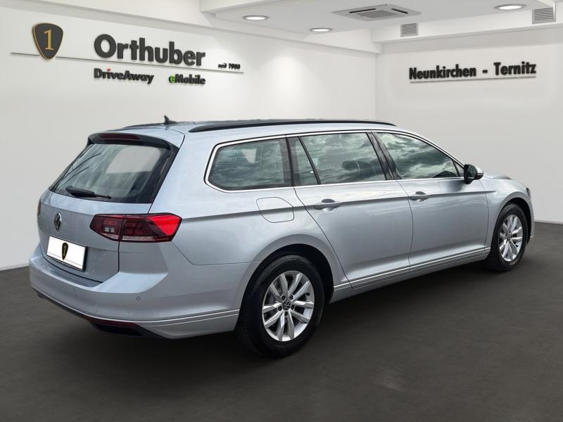 VW Passat Variant Business TDI DSG