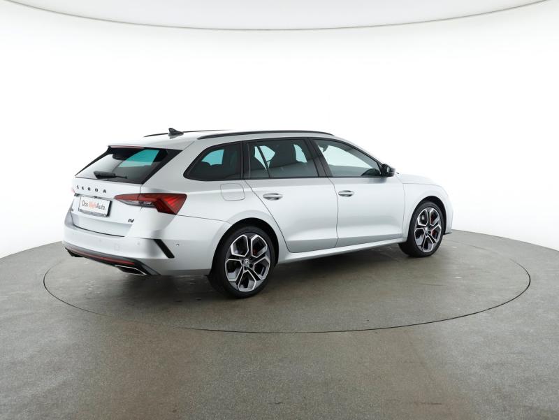 Škoda OCTAVIA Combi RS iV 245 DSG