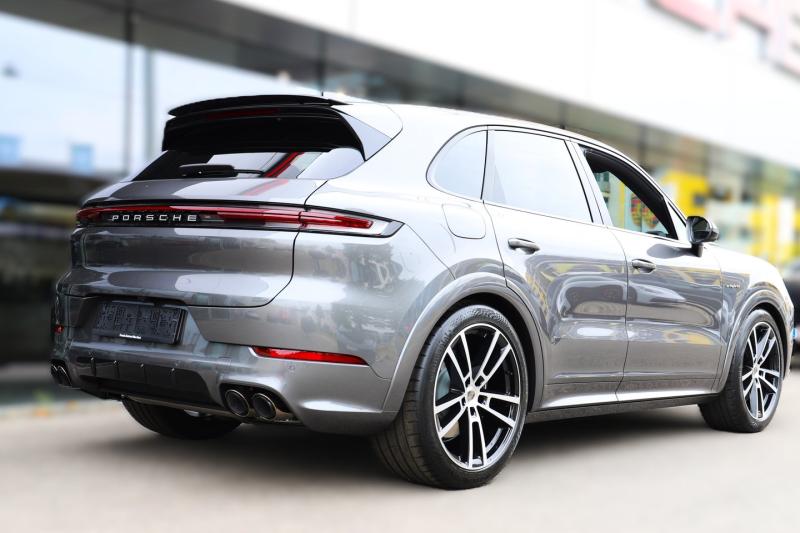 Porsche Cayenne Turbo E-Hybrid