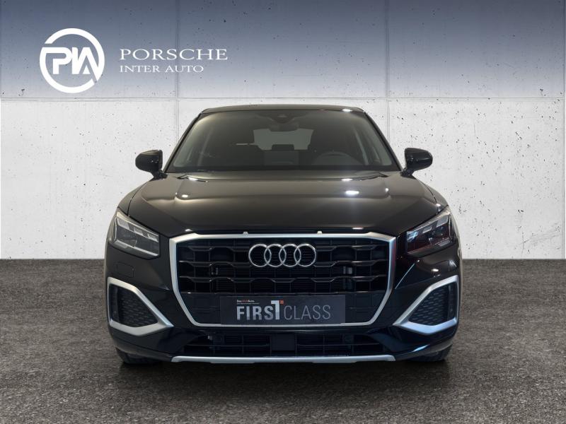 Audi Q2 35 TFSI admired