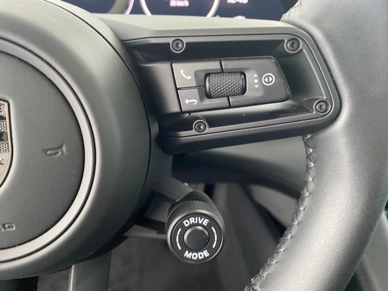 Porsche Taycan Turbo