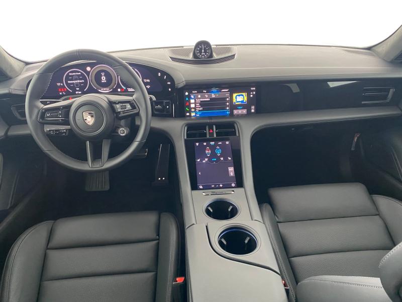 Porsche Taycan Turbo