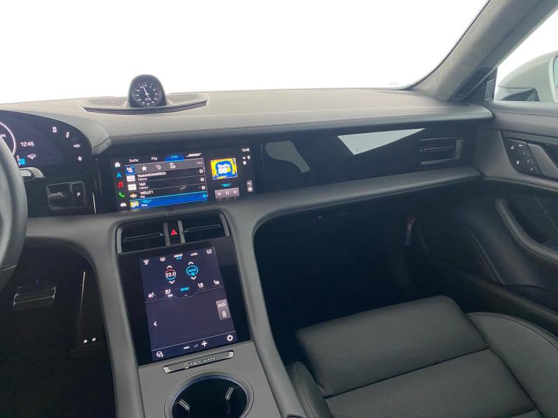 Porsche Taycan Turbo