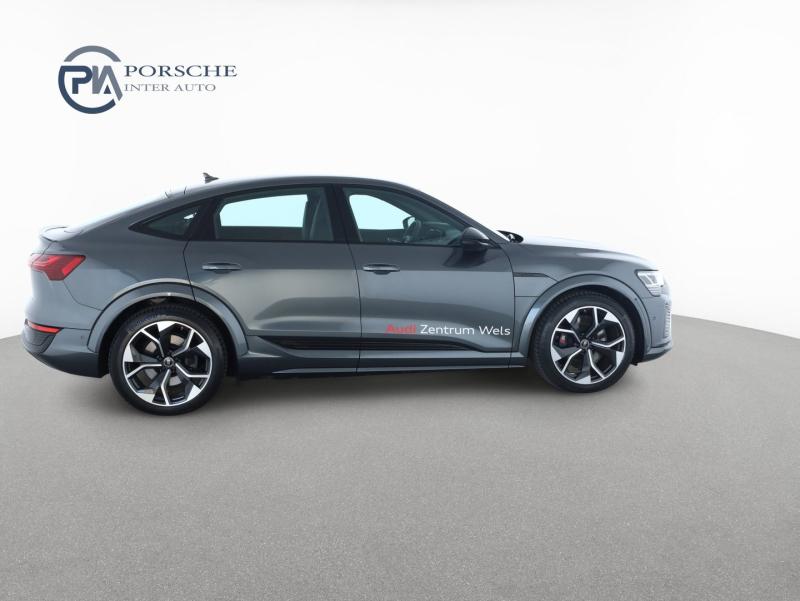 Audi SQ8 Sportback e-tron quattro