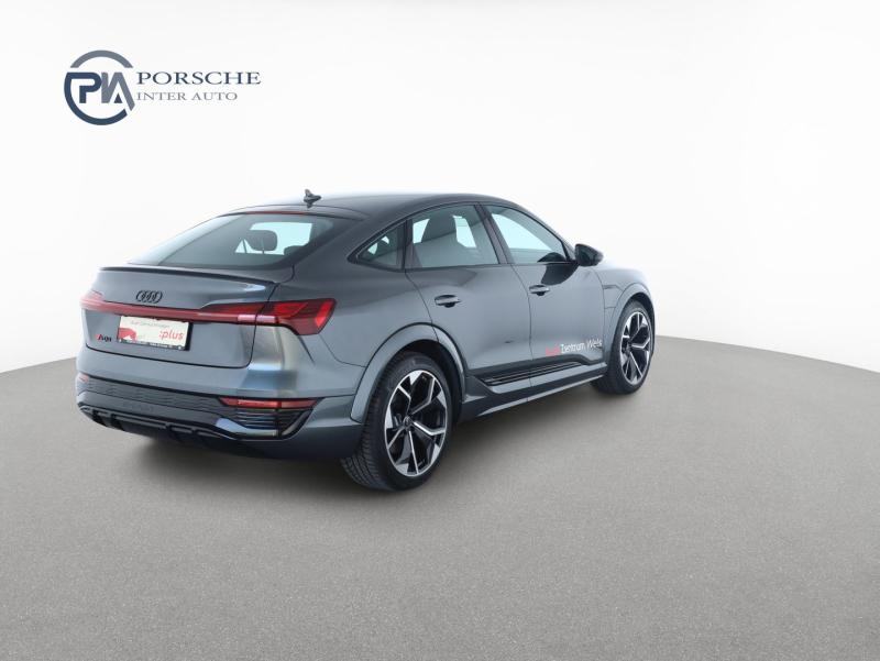 Audi SQ8 Sportback e-tron quattro